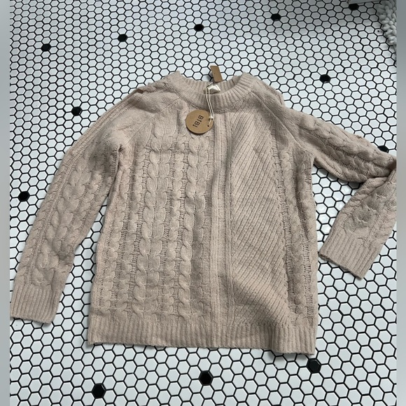 Bibi sweater size XL open shoulders - Picture 1 of 5